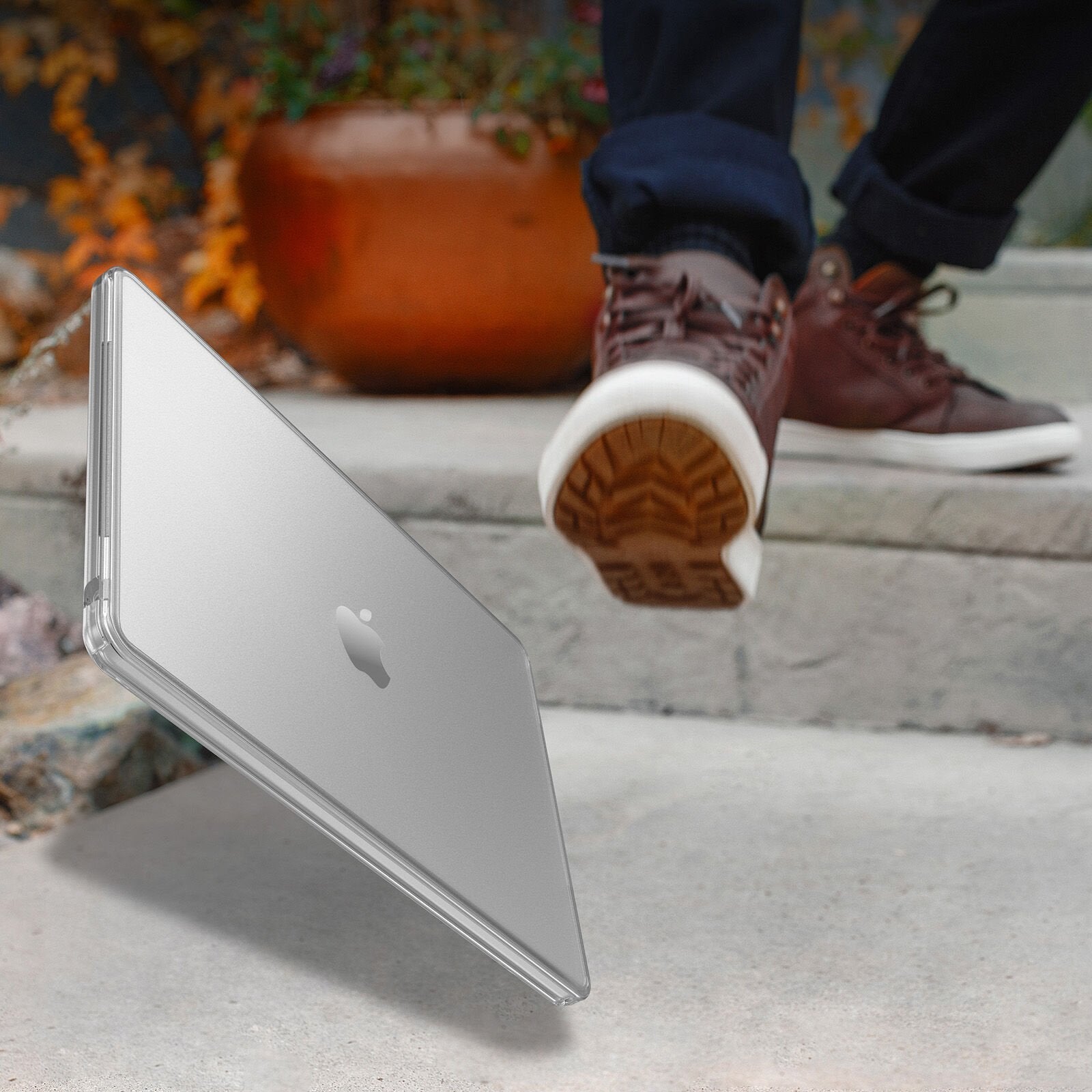 MacBook Air 13-in. (M4), MacBook Air 13-in. (M3) and MacBook Air 13-in. (M2) Lumen Series Case - Image 14974