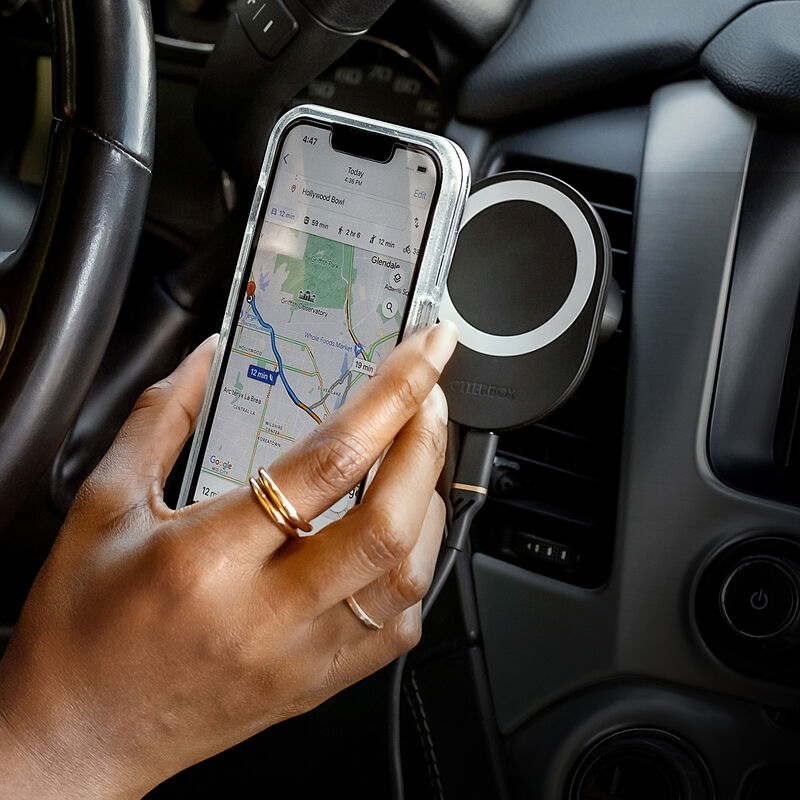 product image 3 - Wireless Charger Vent Mount for MagSafe (7.5W)