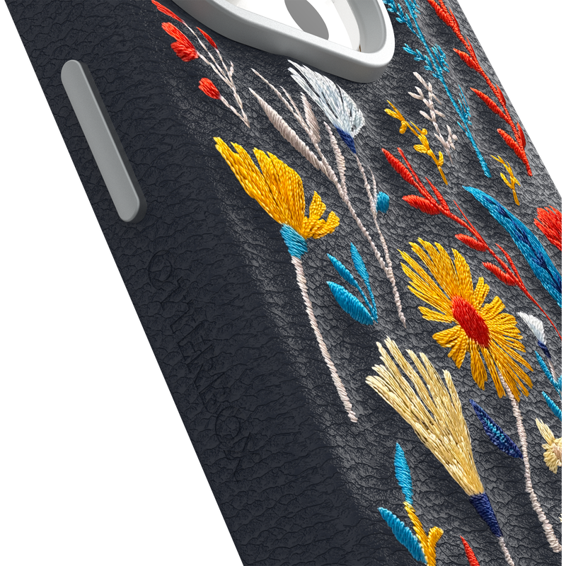product image 3 - iPhone 15 Pro Case Symmetry Series Cactus Leather Embroidery