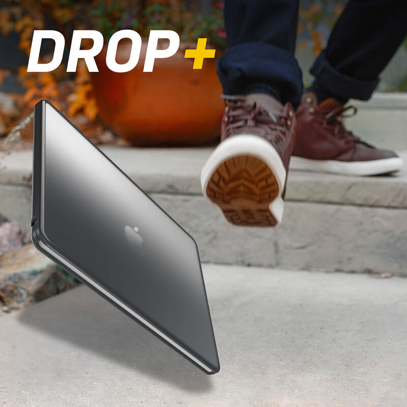 product image 2 - MacBook Air 13-in. (M4), MacBook Air 13-in. (M3) and MacBook Air 13-in. (M2) Case Lumen Series