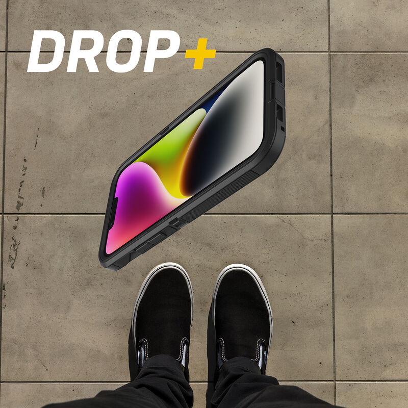 product image 4 - iPhone 14 Plus Case with MagSafe Defender Series XT