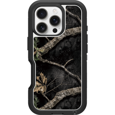 iPhone 16 Pro Defender Series XT Pro for MagSafe Realtree APX