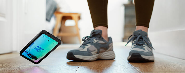 Phone dropping to the ground | OtterBox