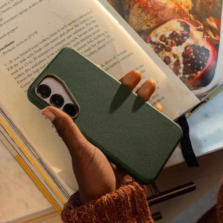 Signs of counterfeit OtterBox products