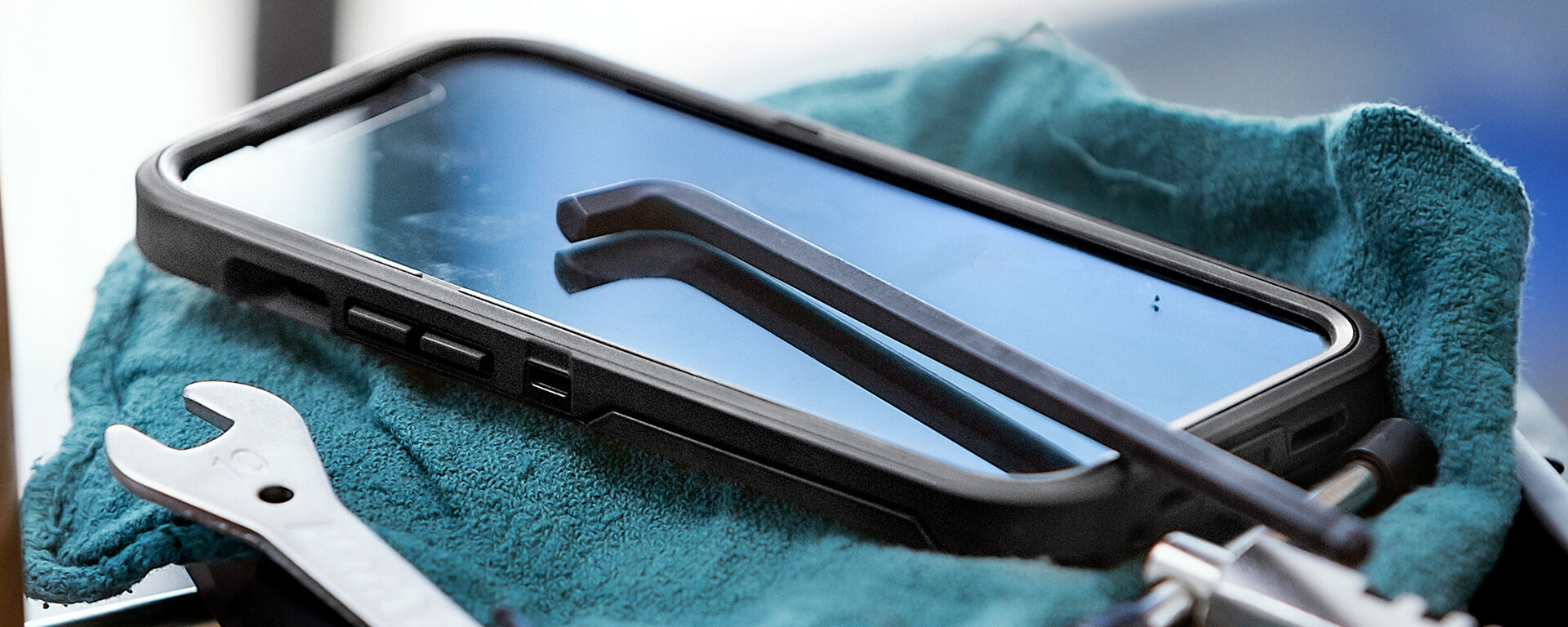 Protect your Phone's Screen | OtterBox